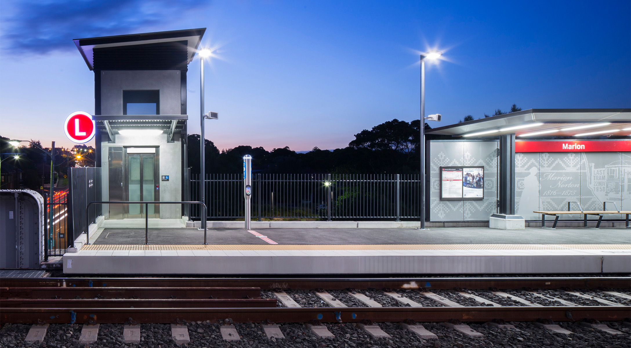A modular, scalable system creates different wayfinding touchpoints on light rail platforms